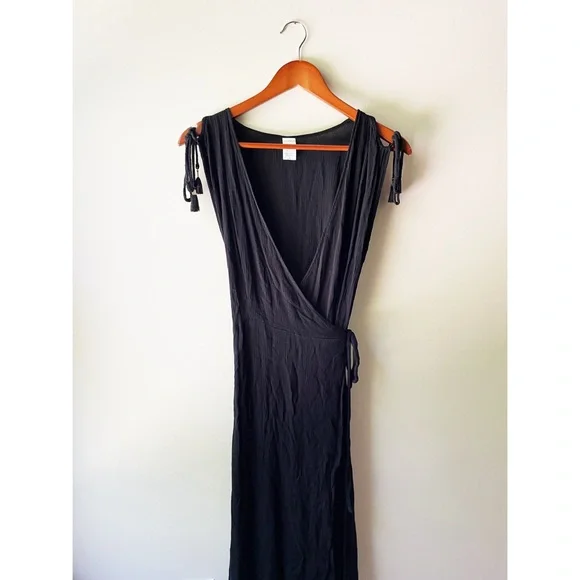 L Space Revolve Wrapper Maxi Dress Womens Size L Tassel Tie Black Beach Large - Picture 4 of 6